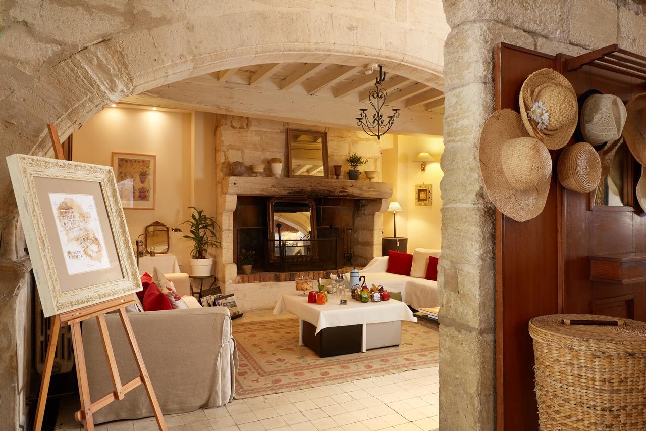 Hotel De L'Atelier Villeneuve-lès-Avignon Exterior foto
